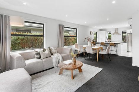 Photo of property in 40 Packard Crescent, Halswell, Christchurch, 8025