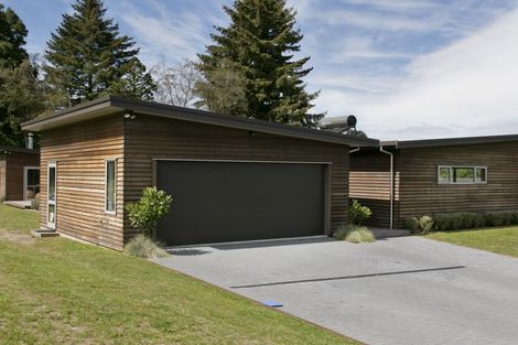 Photo of property in 15 Stevenson Way, Rangatira Park, Taupo, 3330