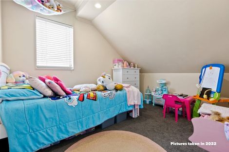 Photo of property in 31d Chieftain Rise, Goodwood Heights, Auckland, 2105