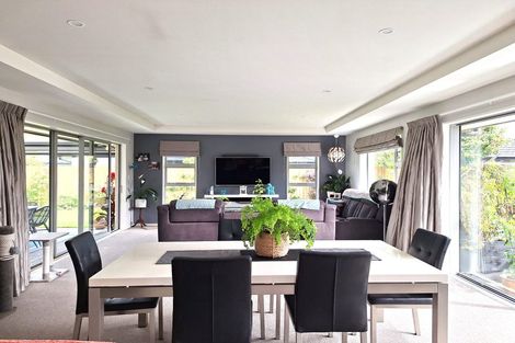 Photo of property in 20 Bamber Crescent, Halswell, Christchurch, 8025