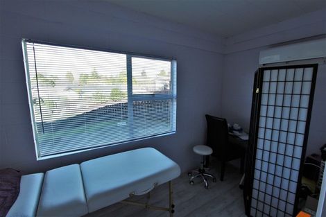 Photo of property in 6 Marlborough Place, Tokoroa, 3420