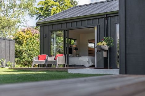 Photo of property in 1 De La Mare Drive, Leamington, Cambridge, 3432