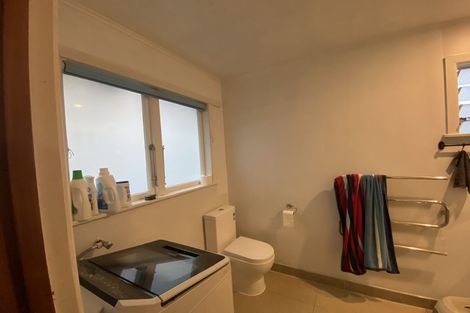 Photo of property in 1/33 Reeves Road, Pakuranga, Auckland, 2010