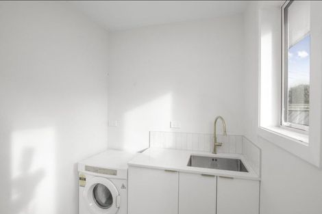 Photo of property in 12 Whangakoko Grove, Birchville, Upper Hutt, 5018