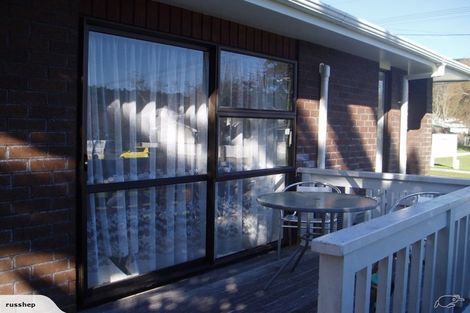 Photo of property in 2/25 Horoeka Street, Stokes Valley, Lower Hutt, 5019