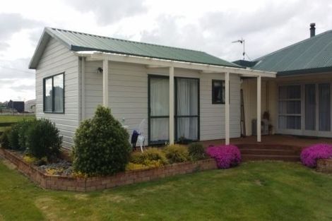 Photo of property in 241 Bremner Road, Karaka, Papakura, 2113