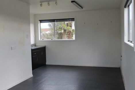 Photo of property in 29 Domett Street, Westport, 7825