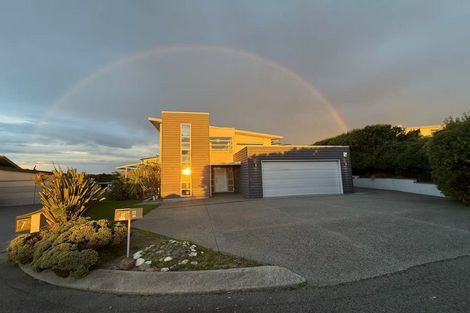 Photo of property in 9 Stonewall Place, Huntsbury, Christchurch, 8022