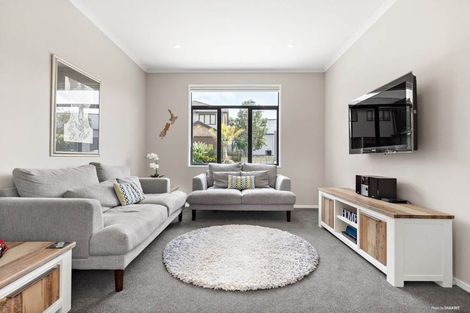 Photo of property in 6 Derg Place, East Tamaki, Auckland, 2013