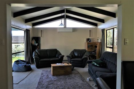 Photo of property in 20 Apple Terrace, Ranui, Porirua, 5024