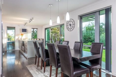 Photo of property in 84 Blue Heron Rise, Stanmore Bay, Whangaparaoa, 0932