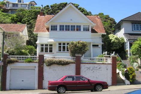 Photo of property in 13 Glen Road, Kelburn, Wellington, 6012