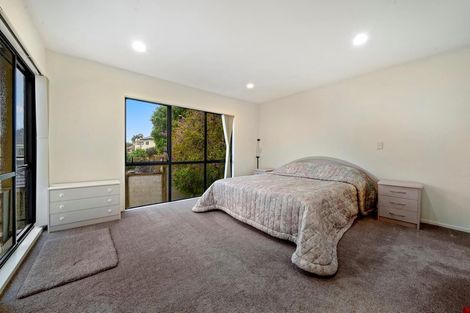 Photo of property in 1/27 Tumbridge Place, Somerville, Auckland, 2014
