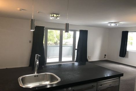 Photo of property in 10/16 Hutcheson Street, Sydenham, Christchurch, 8023