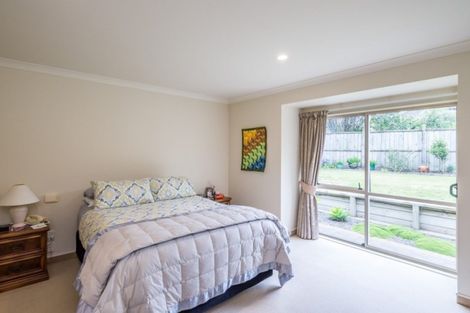 Photo of property in 10 Compass Court, Paraparaumu, 5032