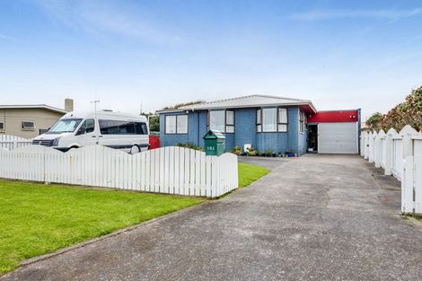 Photo of property in 193 Tasman Street, Opunake, 4616