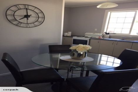 Photo of property in 25 Maunu Road, Avenues, Whangarei, 0110