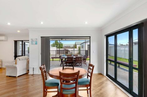 Photo of property in 7 Pohutukawa Grove, Lytton West, Gisborne, 4010