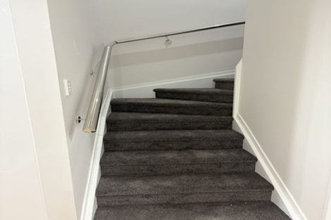 Photo of property in 163b Bradbury Road, Botany Downs, Auckland, 2010