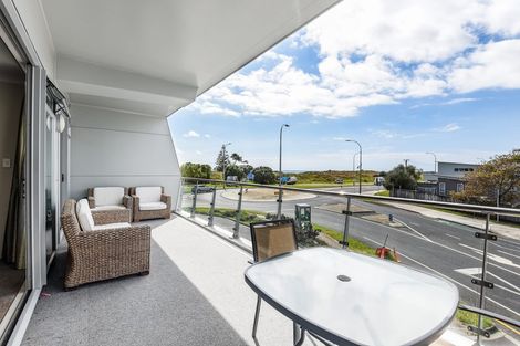 Photo of property in 5/898 Papamoa Beach Road, Papamoa Beach, Papamoa, 3118