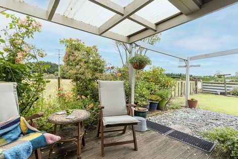 Photo of property in 363 Brandon Hall Road, Bulls, 4894