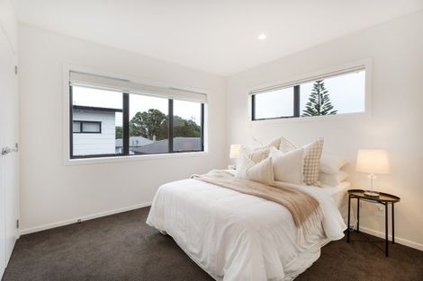 Photo of property in 10 Okoutu Lane, Moera, Lower Hutt, 5010
