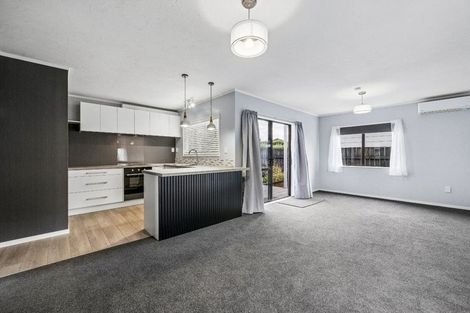 Photo of property in 8a Pukeko Street, Paraparaumu, 5032