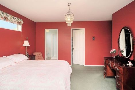 Photo of property in 20 Glencullen Drive, Casebrook, Christchurch, 8051