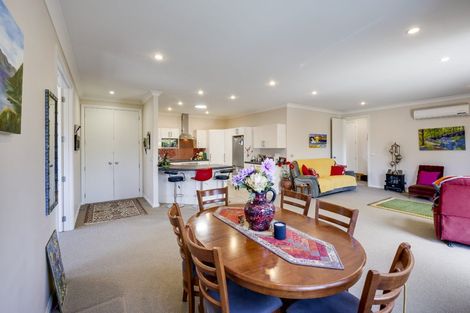 Photo of property in 18 Portland Place, Poraiti, Napier, 4112