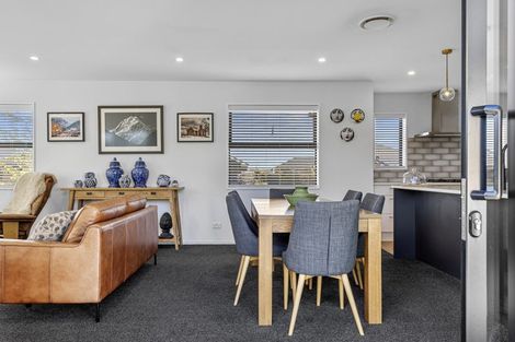 Photo of property in 28 Highgate Drive, Rangiora, 7400