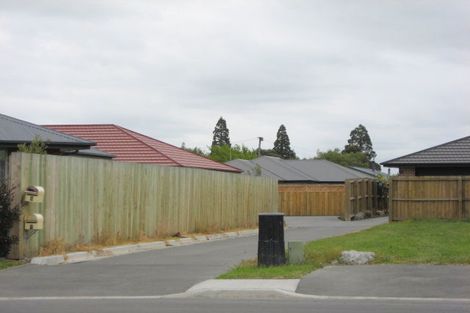 Photo of property in 7 Kowhai Avenue, Rangiora, 7400