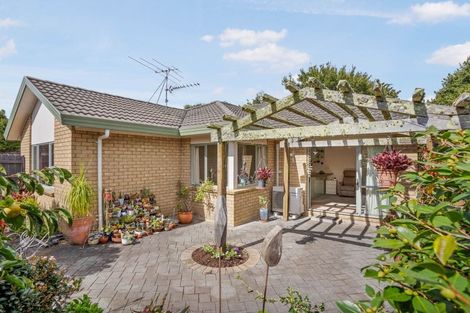 Photo of property in 2/3 Inagh Close, Dannemora, Auckland, 2016