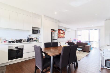 Photo of property in 4 Karoro Road, Flat Bush, Auckland, 2019