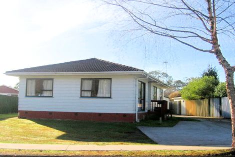 Photo of property in 12 Purcell Place, Melville, Hamilton, 3206