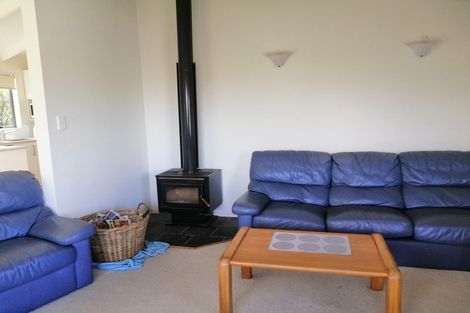 Photo of property in 2/33 Wolsley Avenue, Milford, Auckland, 0620