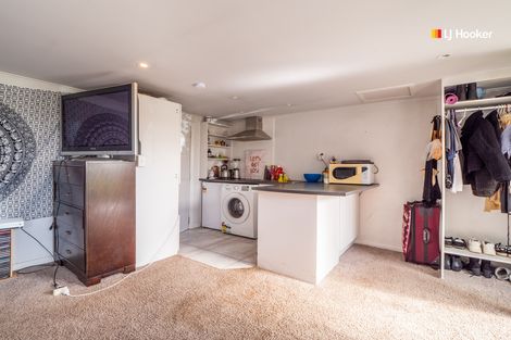 Photo of property in 27 Church Hill Road, Green Island, Dunedin, 9018