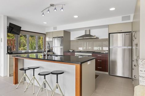 Photo of property in 26 Whakamoenga Point, Acacia Bay, Taupo, 3385