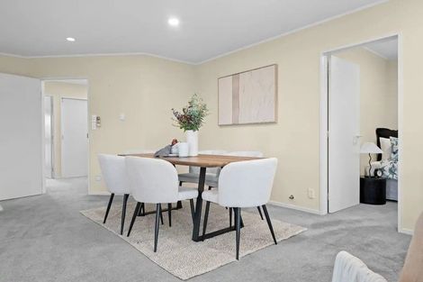 Photo of property in 11 Crowden Place, Harrowfield, Hamilton, 3210