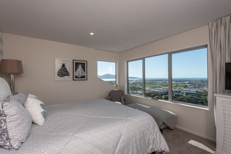 Photo of property in 79 Panorama Drive, Paraparaumu, 5032