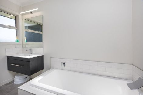 Photo of property in 60 Beechwood Road, Feilding, 4779