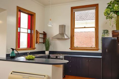 Photo of property in 175 Gladstone Road, Dalmore, Dunedin, 9010