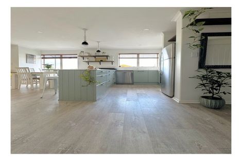 Photo of property in 41 Millennial Way, Orewa, 0931