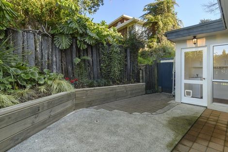 Photo of property in 30a Eleventh Avenue, Tauranga, 3110