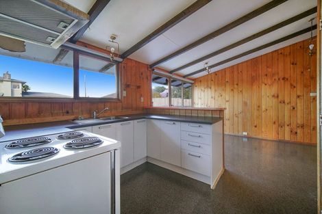 Photo of property in 106 Woodglen Road, Glen Eden, Auckland, 0602