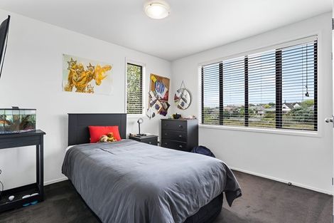 Photo of property in 27 Tamaki Drive, Pakuranga, Auckland, 2010