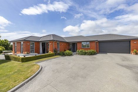 Photo of property in 7 Pimlico Place, Rangiora, 7400