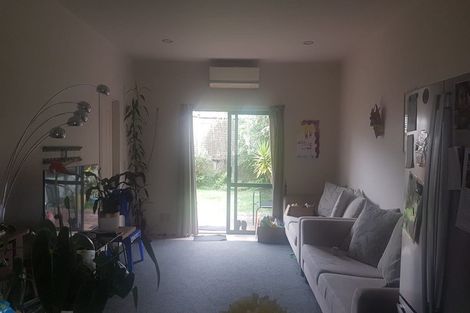 Photo of property in 5 Albizia Avenue, Henderson, Auckland, 0612