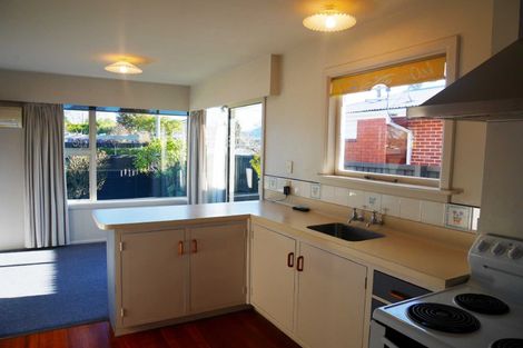Photo of property in 2/4 Lansbury Avenue, Strowan, Christchurch, 8052