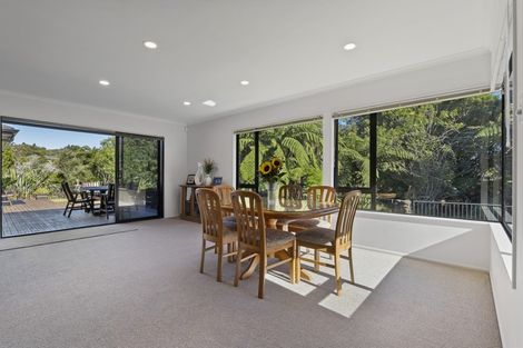 Photo of property in 227 Heta Road, Merrilands, New Plymouth, 4312