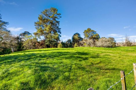 Photo of property in 774 Whatatutu Road, Te Karaka, 4094